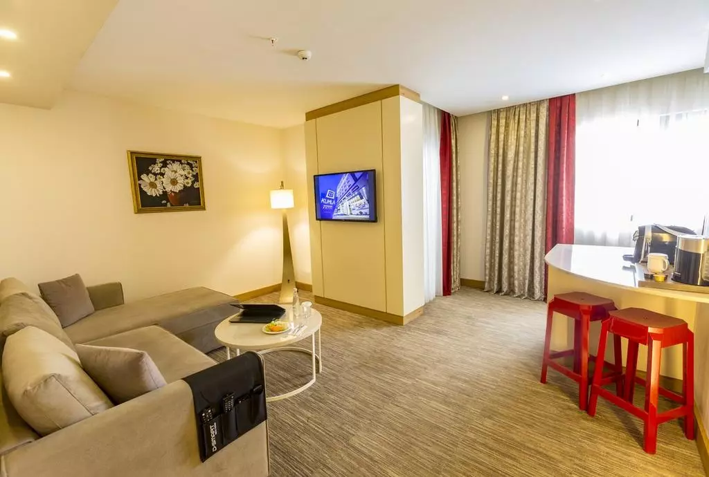 hotel kuhla suite trabzon_shabavizparvaz_05.jpg